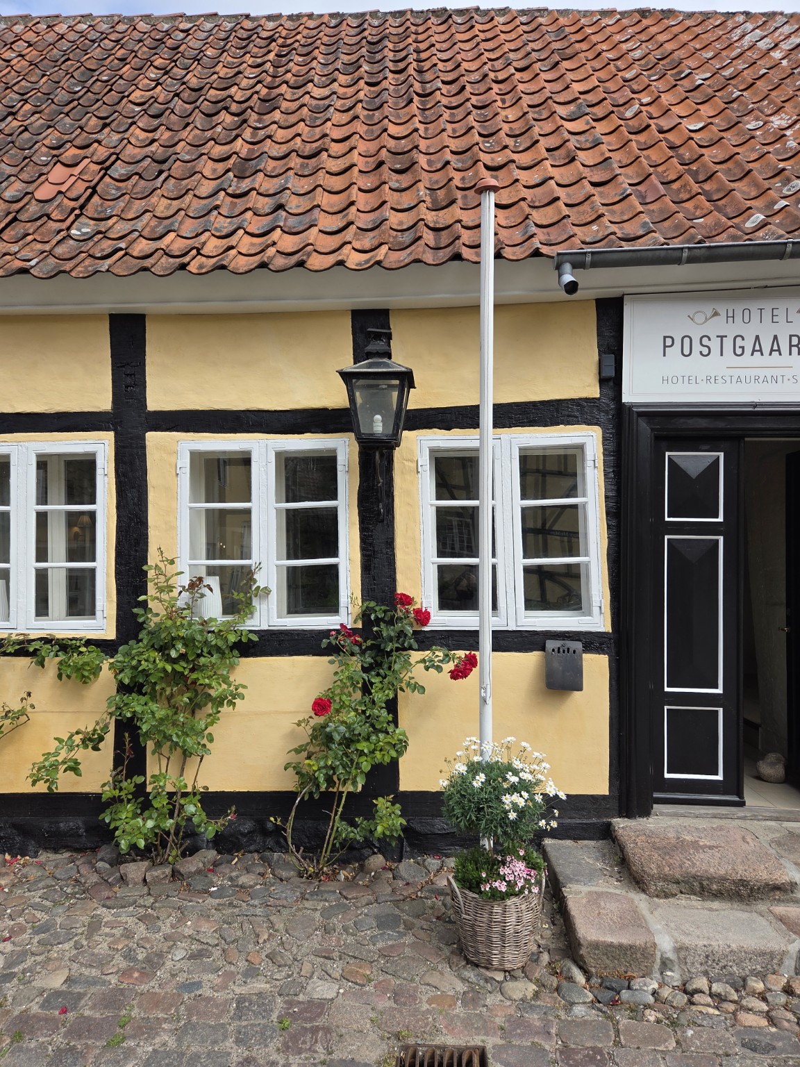 Hotel Postgaarden · Mariager · detalje 2
